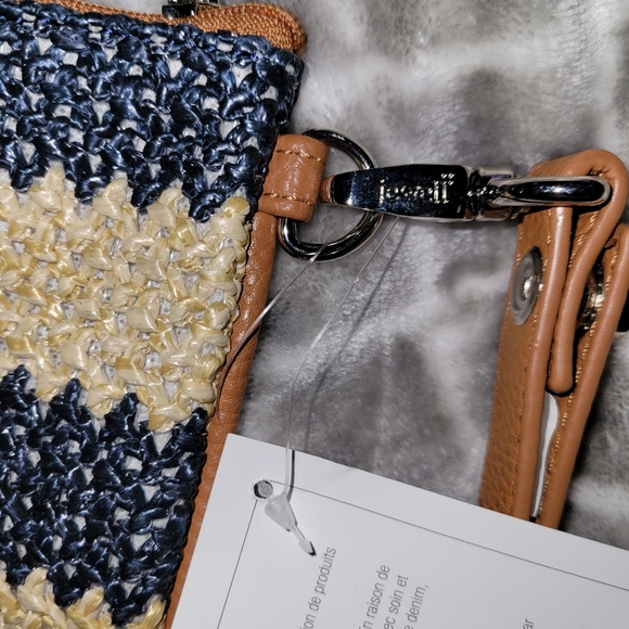 Thirty-One Jewell Rubie Blue & Beige Straw Wristlet Bag New - Picture 3 of 7